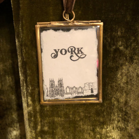York small hanging frame