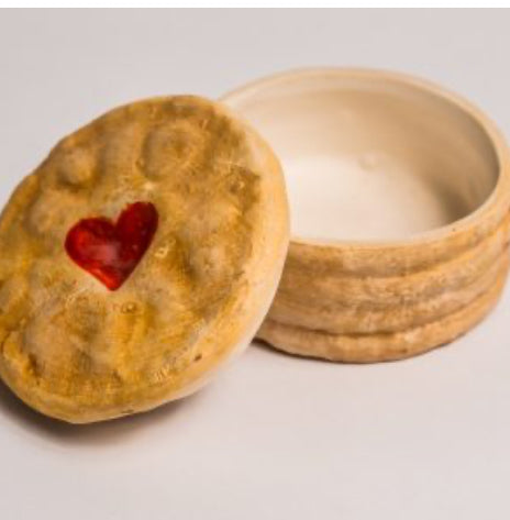 Jammy Dodger Biscuit Trinket Box- Merryfield Pottery