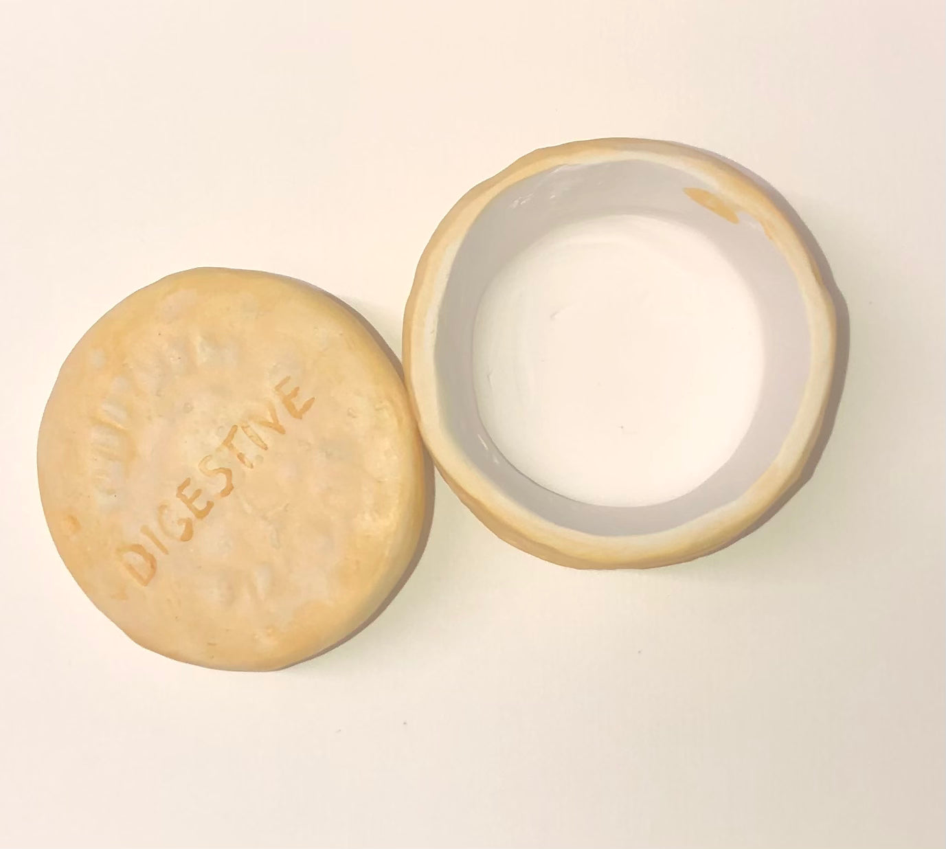 Plain Digestive Biscuit Trinket Box-Merryfield Pottery